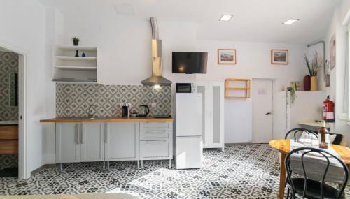 INT Studio totalmente equipado, 15' de BCN centro 8' playa - Foto 4