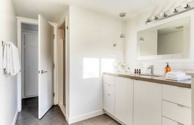 Lloyd by Avantstay Palm Spring Paradise w/ Pool, Large Yard & Table Tennis! Permit#3779 - Foto 14