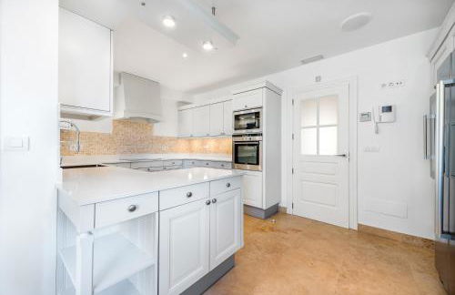 Luxury Villa with panoramic sea views - Foto 42