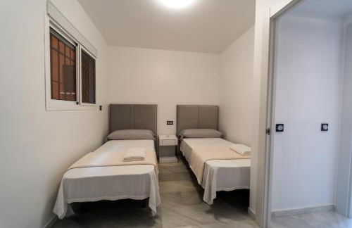 Luxury Vacation Villa - Photo 19