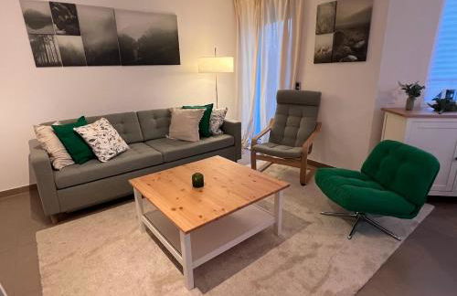 Großes Apartment 74m2 mit Balkon & Parkplatz - Steakhouse Esmeralda - Photo 2