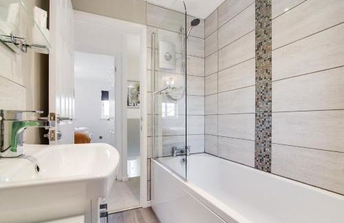 Westmorland House - Photo 4