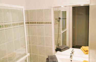 Casteljaloux Appartement 2 chambres balcon parking résidence calme - Foto 8