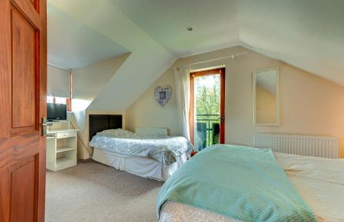 The Loft at Duffryn Mawr Self Catering Cottages - Photo 48