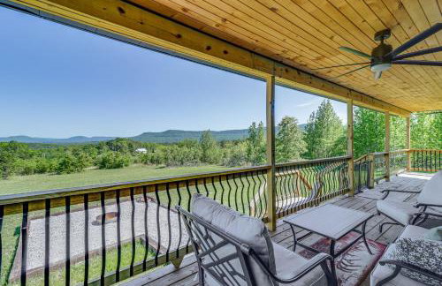 Arkansas Retreat with Deck, Fire Pit and Mtn Views! - Foto 19