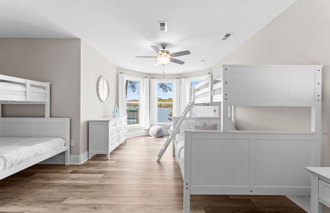 Sunset Pointe by Avantstay Waterfront Beach Fire Pit Sleeps 14 5bdr 4BA - Foto 48