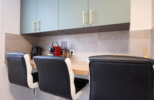 Éclat Doré Bondy Suites Free Parking - Foto 10