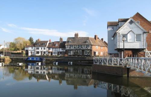 Mews House, Tewkesbury town centre, hot tub, pets - Foto 7