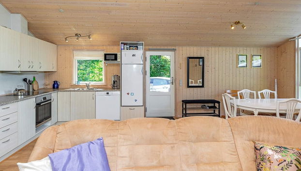 6 Person Holiday Home in Logstor - Foto 5, Cocina privada