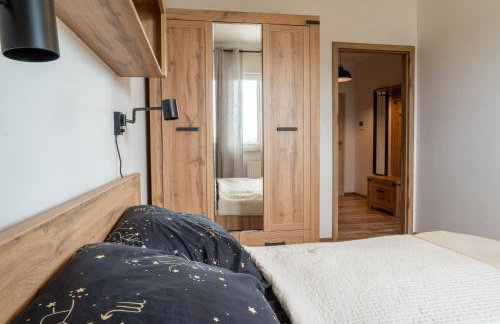 Komfortowy Apartament Nadbrzeżna blisko Warszawy z Parkingiem - Foto 13