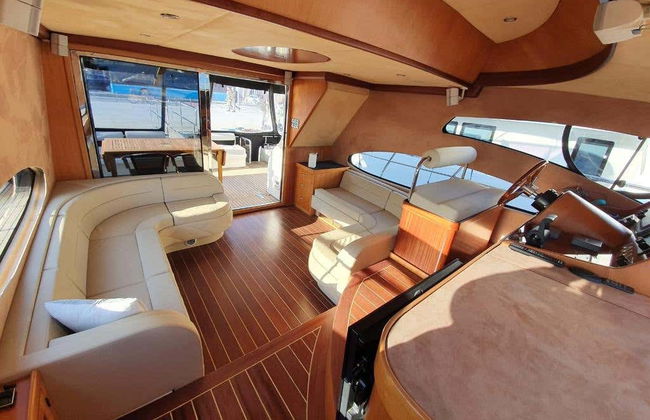 Paseo en yate privado por el Bósforo - Foto 1