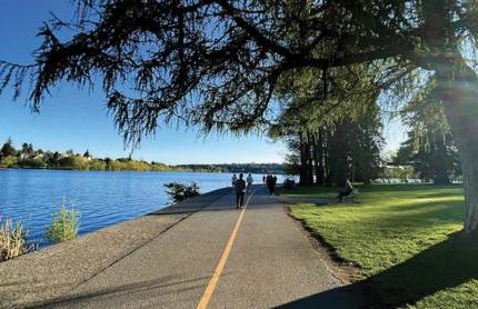 3BR 2.5BA ROOFTOP VIEW GREEN LAKE HIDEAWAY - Foto 2