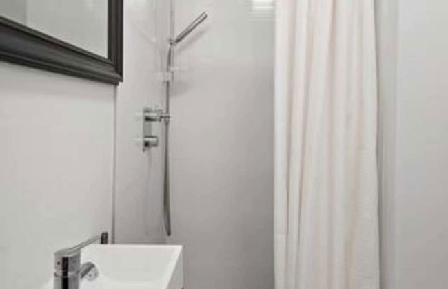 3 Bedroom Penthouse Great for Family Vacation - Photo 65