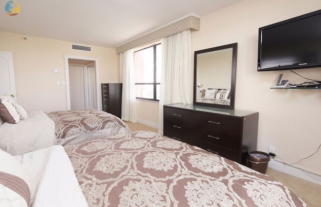 Alexander 1620 3 Bedroom Apts by RedAwning - Foto 9