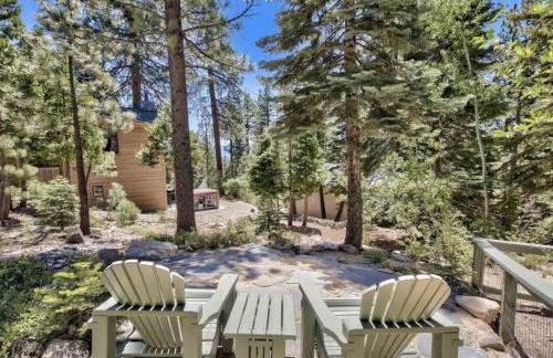 Cozy Designer Decorated Cabin Near Slopes Fireplace Peekaboo Lakeview - Foto 35