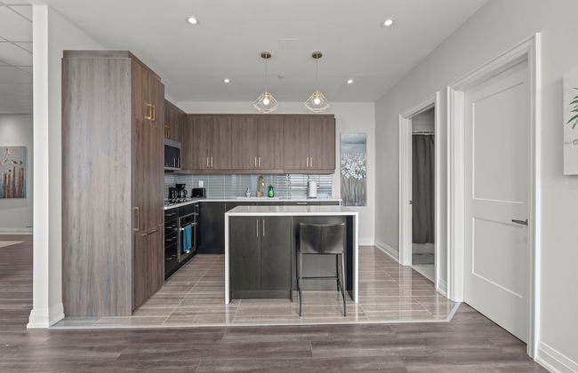 Bright Suites Finch West - Foto 17