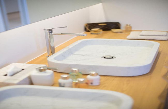 Sea View 6 Bedroom Villa With a Heated Pool - Foto 15