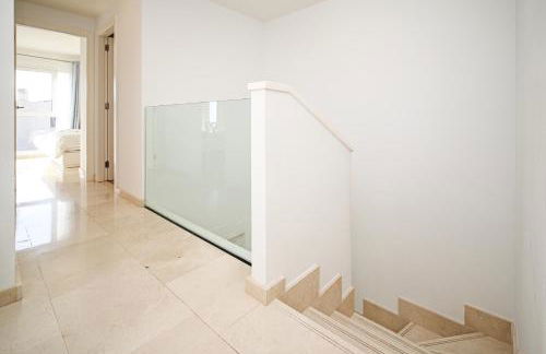 Nirvana - Luxury Villa with heated pool - Photo 21