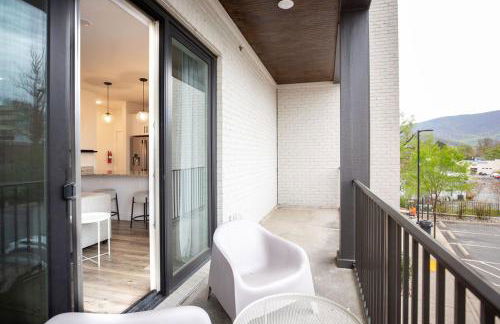 Piedmont Place Suite 301 - Near King Family Vineyards - Mtn Views - Foto 19