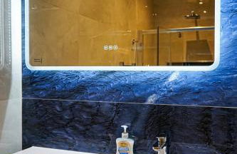 Luxury 5 Star apartments, Parking, Garden, near Metro Stations 10-15mins to London - Foto 2