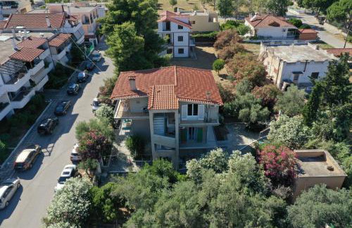 jasmine apartments - Photo 2