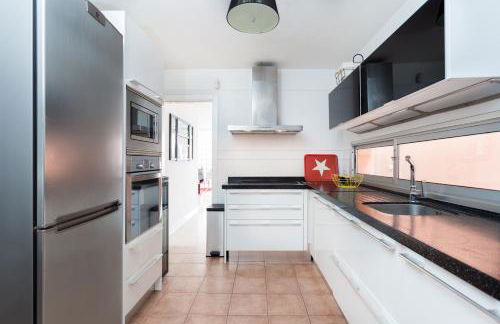 Modern House With Private Swimming Pool - Foto 27