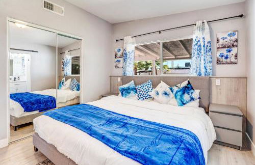 Fully Remodeled, Landscaped, King Beds, Desk Space - Foto 8