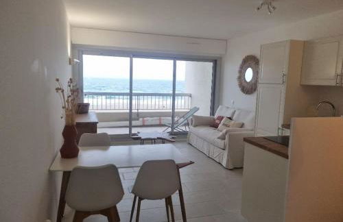 Sur la plage avec vue plongeante sur la mer - Foto 6