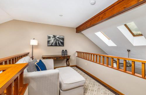 Cozy at Creekwood Getaway - Foto 12