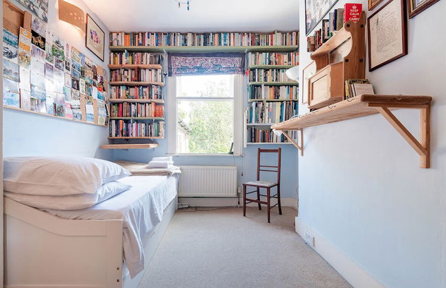 Enchanting Hammersmith Home Close to Shepherds Bush by Underthedoormat - Foto 7