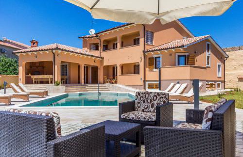 Pool Terrace Relax & Fun Villa Fuma - Foto 7