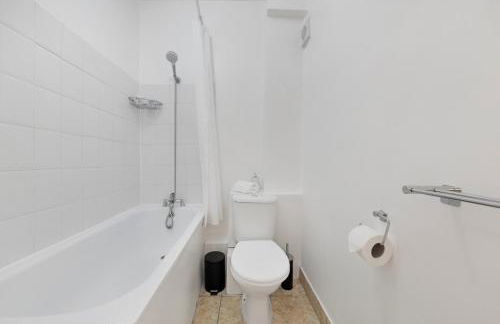 1 Bed Apartment- Finsbury Park Station A - Foto 6