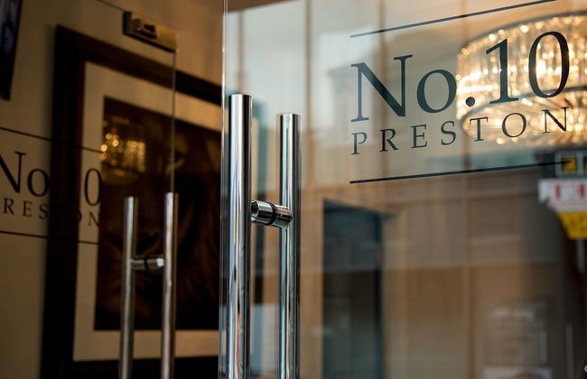 No.10 Preston - Foto 1