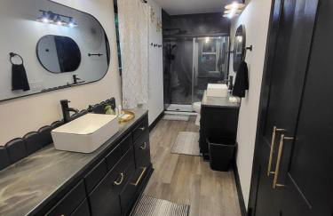 Spacious, Renovated, 5-bedroom Retreat, Near I-85 - Foto 49