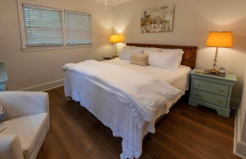 4 BR Sleeps 10 Near UGA & Downtown - Photo 34