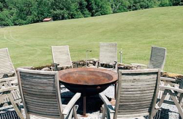 Historic Renovated Barn at Boorn Brook Farm - Manchester Vermont - Photo 8