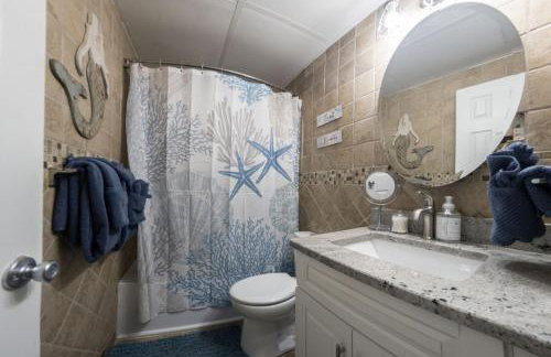 Beautiful 2bd with River Views & Amazing Sunsets in Ft Myers - Foto 9