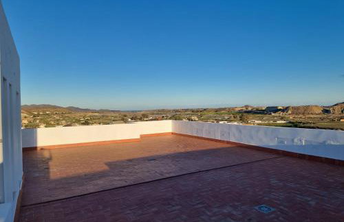 villa piscina y vistas espectaculares a la montana , gran terraza y aire acondicionado - Foto 29