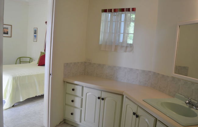 Sea Grove Villa - Photo 21