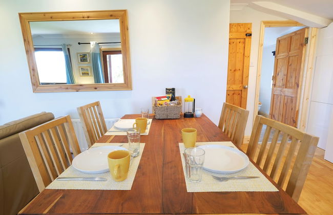 Merlins Cabin - 2 Bed - Blaen Cedi Farm - Foto 22