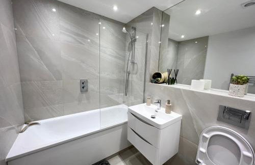 C3717, Luxury 2 bedroom flat in Wembley - Foto 24