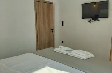 Modern elegant escape on the Ionian coast, near Ancient Olympia - Photo 31