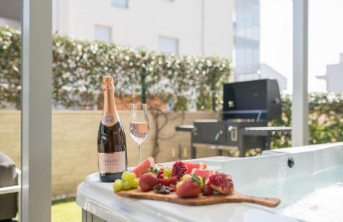 Apt GioAn Novigrad, 500m to Sea, private heated Jacuzzi, BBQ, free parking - Photo 18