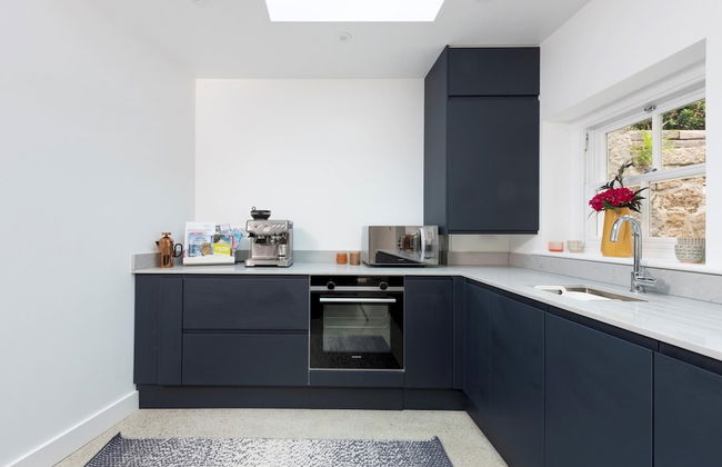 The Vicarage Newlyn 1 Bed River View Parking - Foto 25