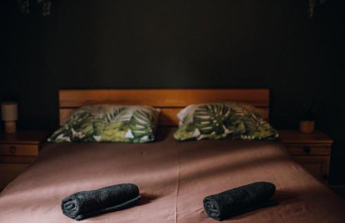 Leśne zacisze - dom z kominkiem i balią - Foto 16