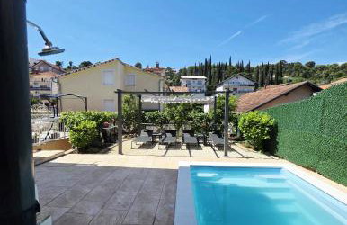 Beautiful Holiday Home "Villa Relax Oasis" - Foto 39