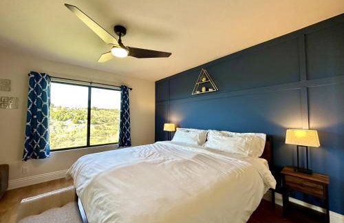 Hilltop Villa & Guesthouse, Pool Oasis, Pickleball Court - Photo 53