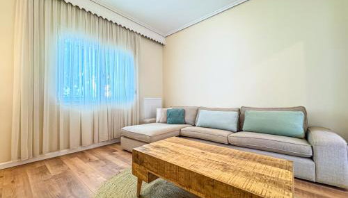 Cityscape Residence with a Patio - Foto 5