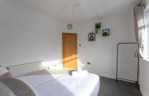 Brand New 5 Bed Home With Snooker Table, Wolverhampton - Foto 24