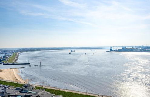 Exklusives Apartment Sunrise mit Whirlpool im 24-OG, Zugang zu Pool und Sauna - Foto 30